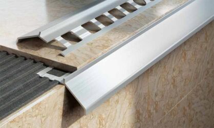 Profil aluminiowy balkonowy naturalny 34mm 2,5m - okapnik w kolorze naturalnym 10szt.