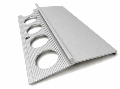 Profil aluminiowy balkonowy okapnikowy 85mm 2,5m anoda srebro